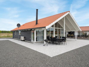 Holiday Home Domi - 1-2km from the sea by Interhome, Bogø By